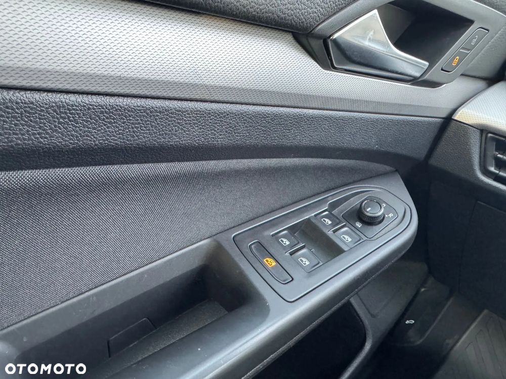 Volkswagen Golf 1.0 TSI OPF Active - 19