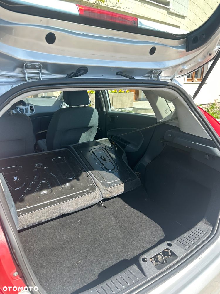 Ford Fiesta 1.4 TDCi Titanium - 17