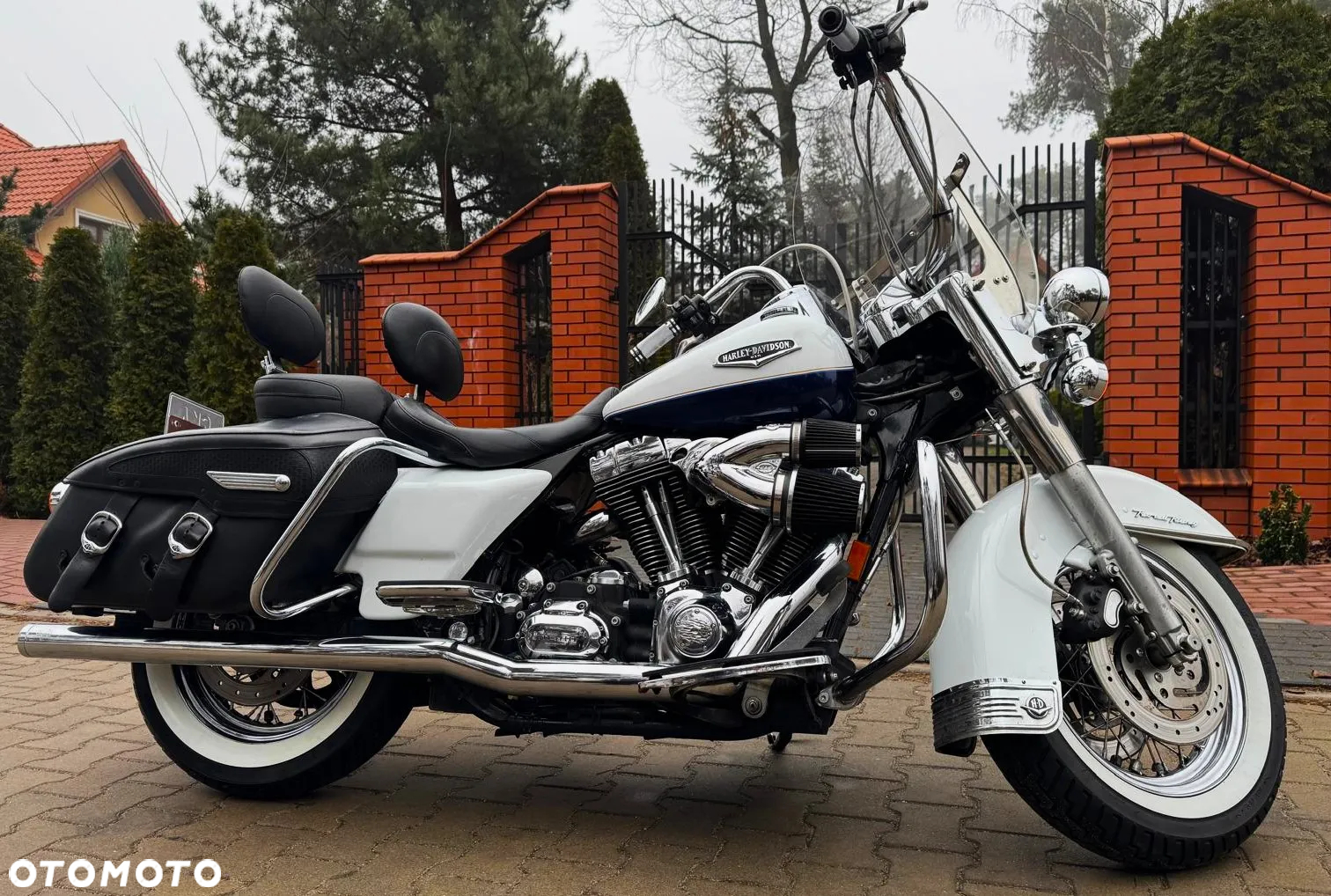 Harley-Davidson Touring Road King - 24