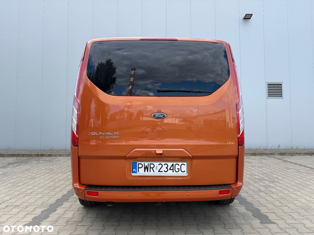 Ford Tourneo Custom 2.0 TDCi L2 Titanium SelectShift - 15