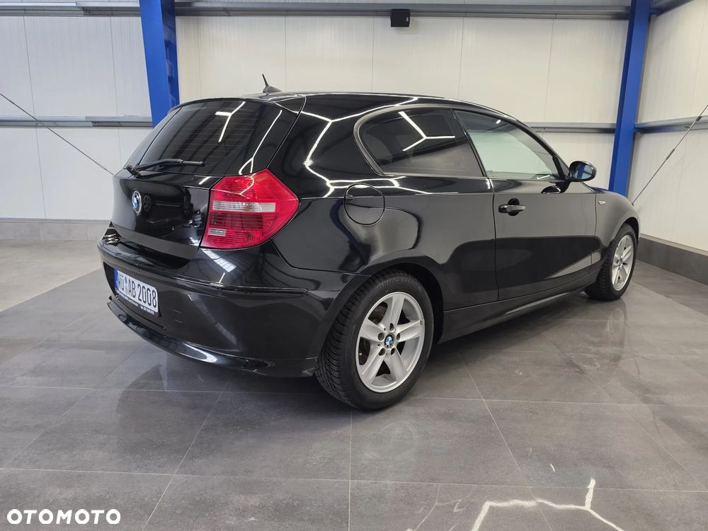 BMW Seria 1 116d DPF Edition Lifestyle - 17