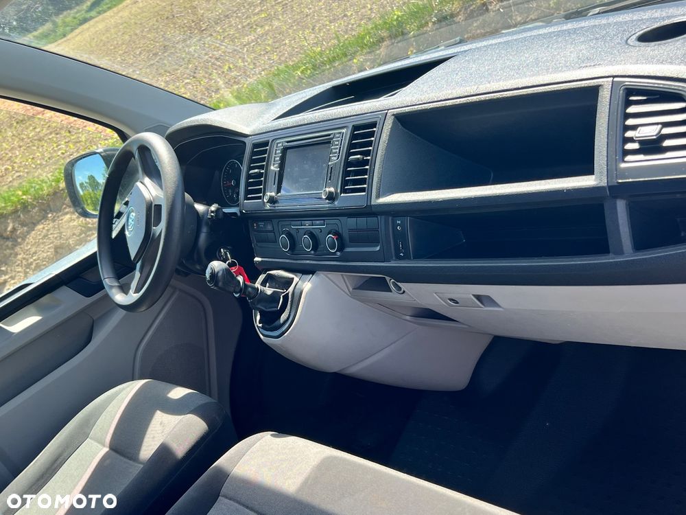 Volkswagen Transporter - 13