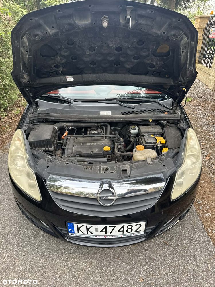 Opel Corsa 1.2 16V Color Edition - 4