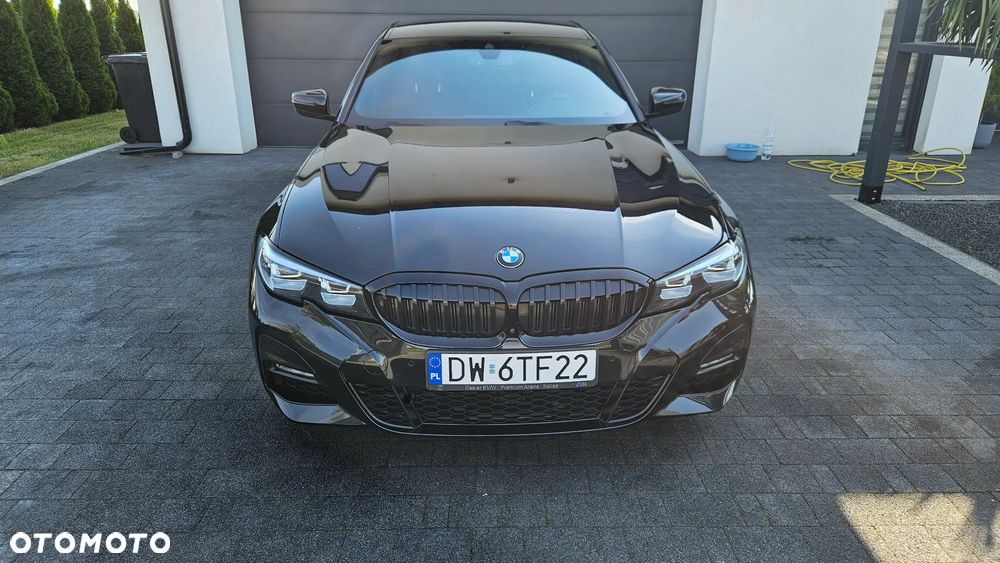 BMW Seria 3 330i xDrive M Sport sport - 3