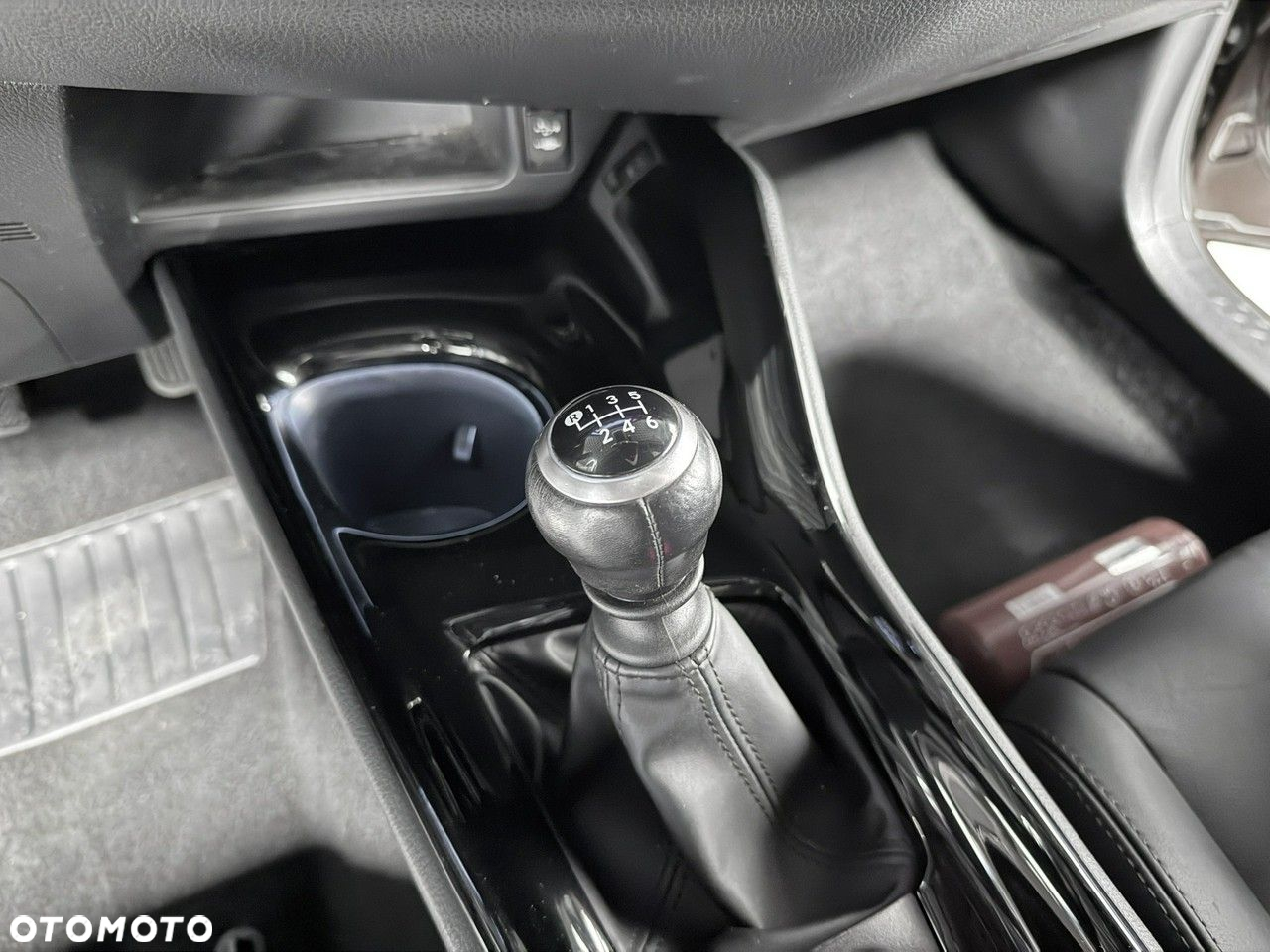 Toyota C-HR 1.2 Turbo Lounge - 23