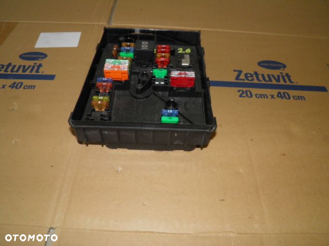 SKRZYNKA PRĄDOWA VW CADDY III LIFT 2.0TDI 2014r - 4