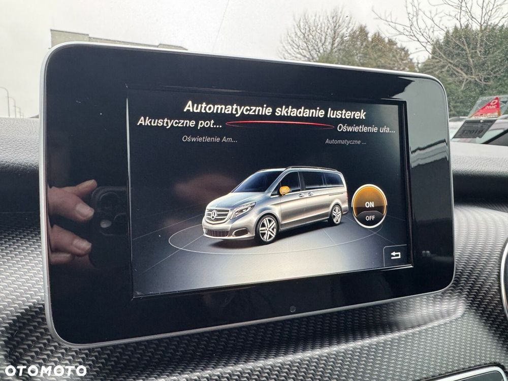 Mercedes-Benz Klasa V - 31