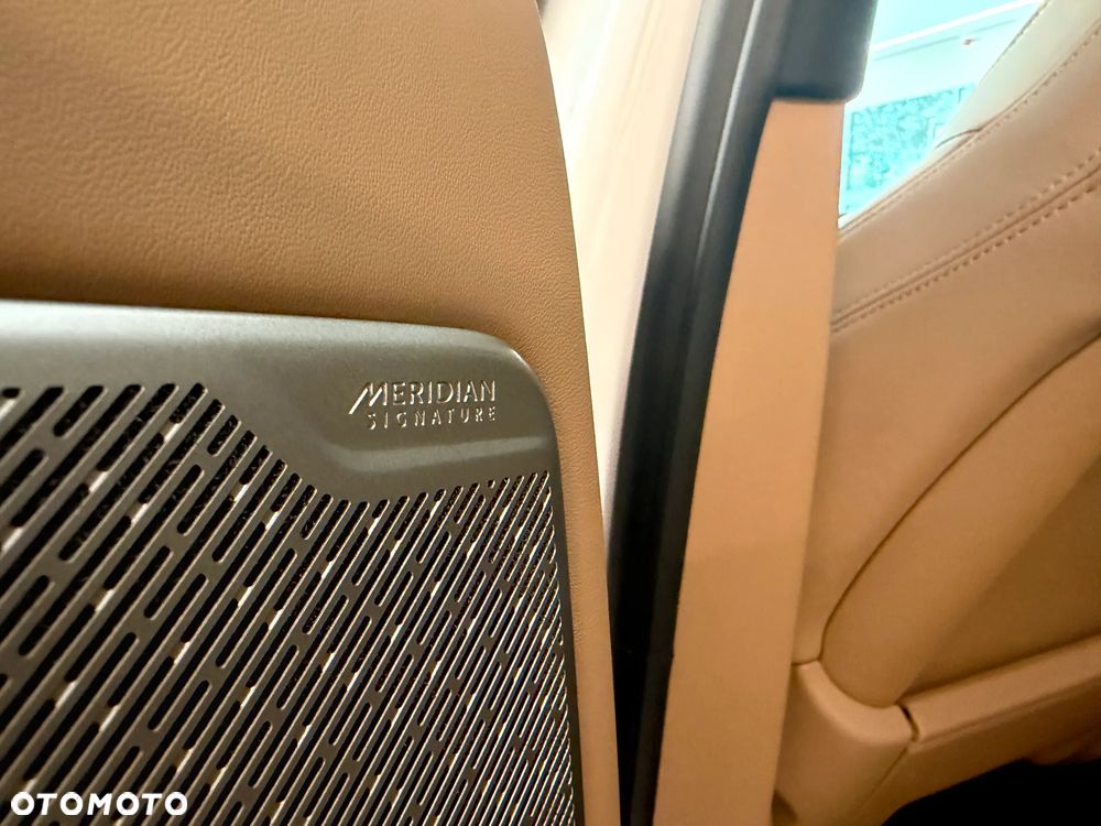 Land Rover Range Rover 3.0 P460e PHEV Autobiography - 28