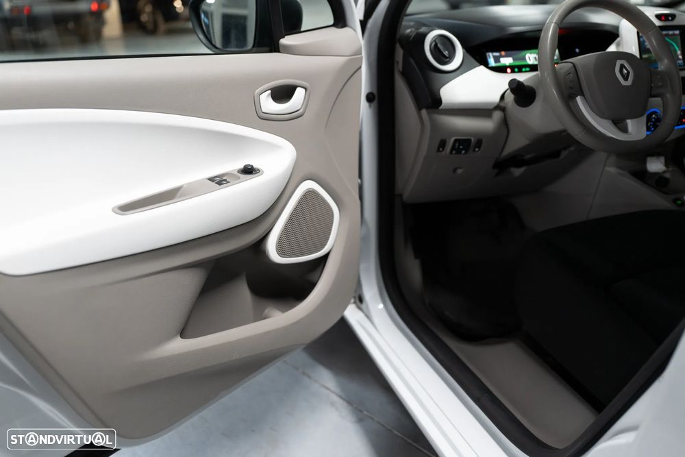 Renault Zoe (c/ Bateria) Life 40 - 28