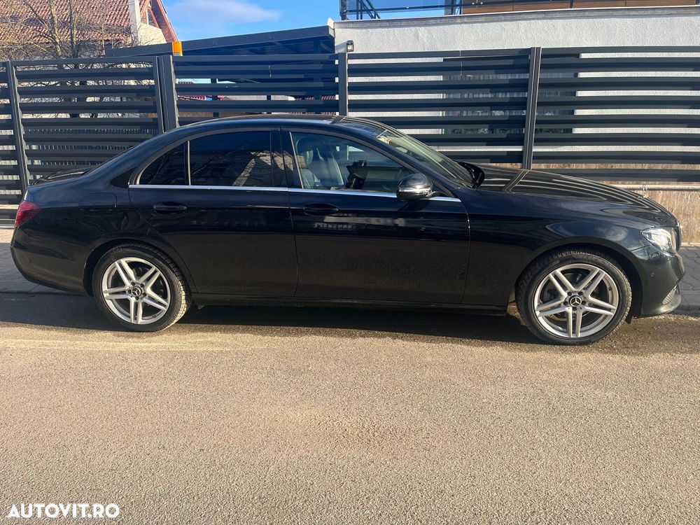 Mercedes-Benz E 220 d 9G-TRONIC - 27