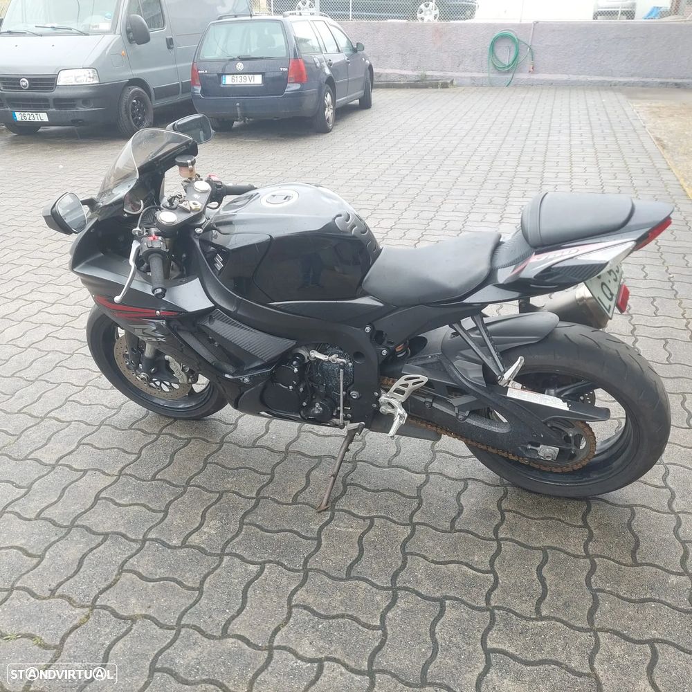 Suzuki GSX-R L1 - 3