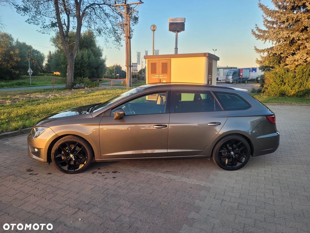 Seat Leon 2.0 TDI FR S&S DSG - 12