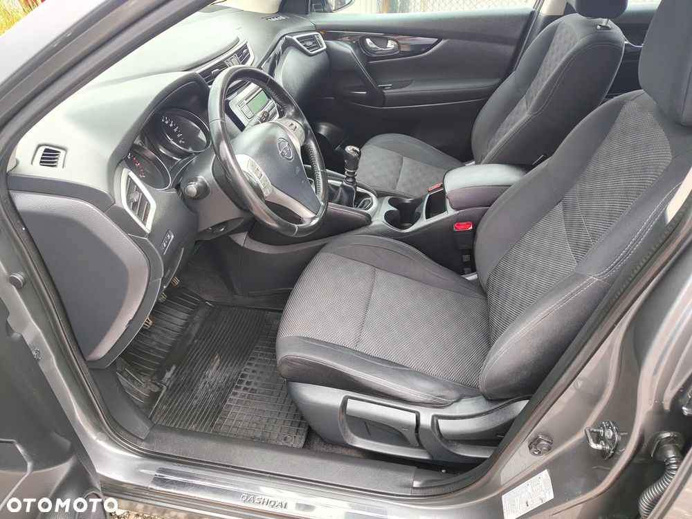 Nissan Qashqai 1.2 DIG-T Acenta EU6 - 13