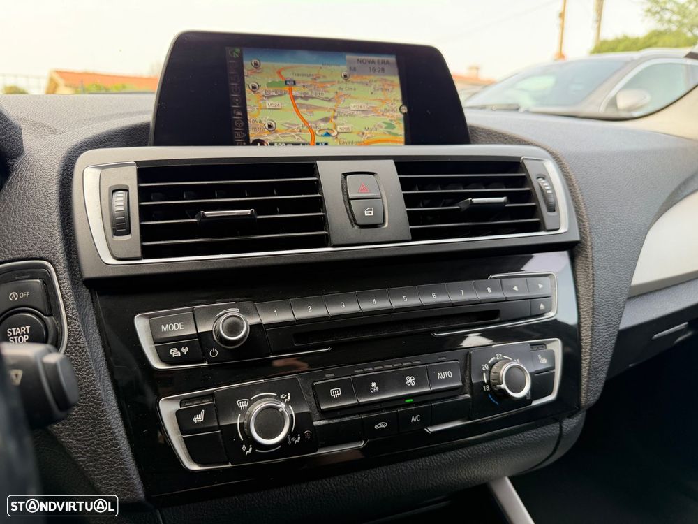 BMW 116 d Sport Line - 13