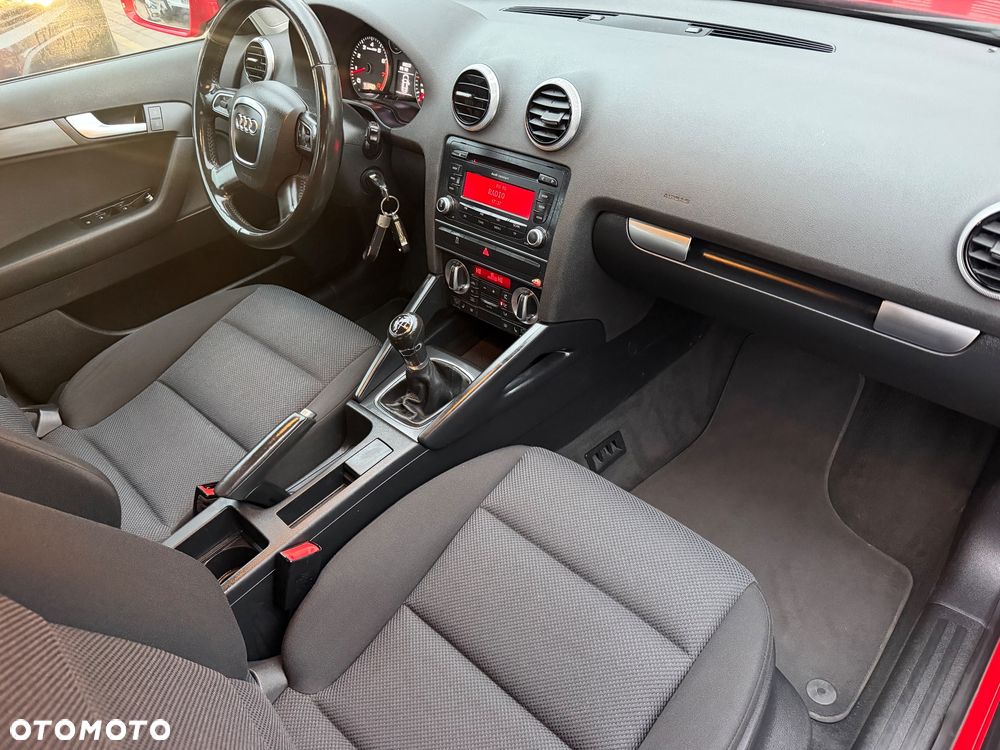 Audi A3 Sportback 1.6 Ambition - 23