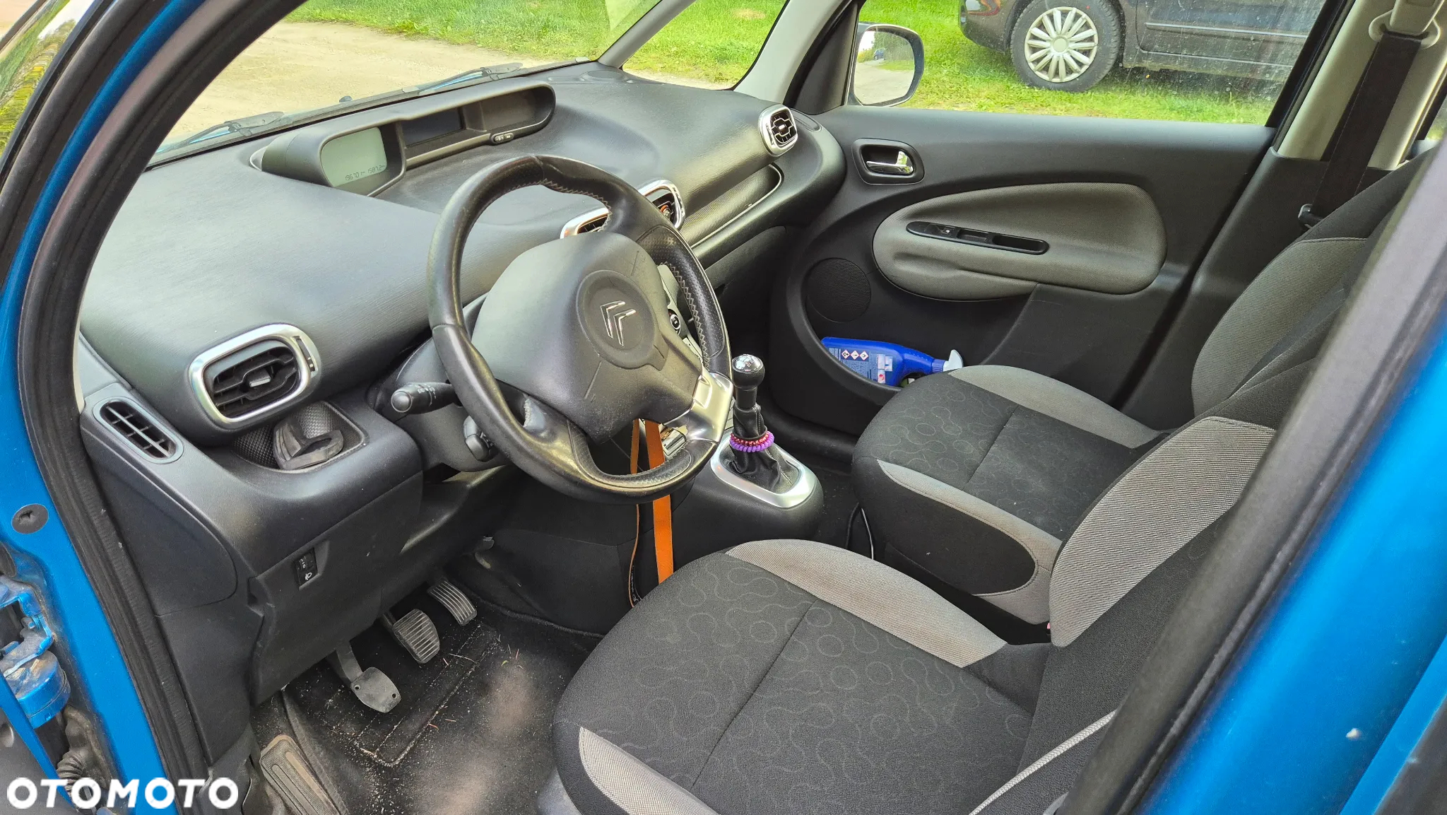 Citroën C3 Picasso 1.4i Attraction - 6