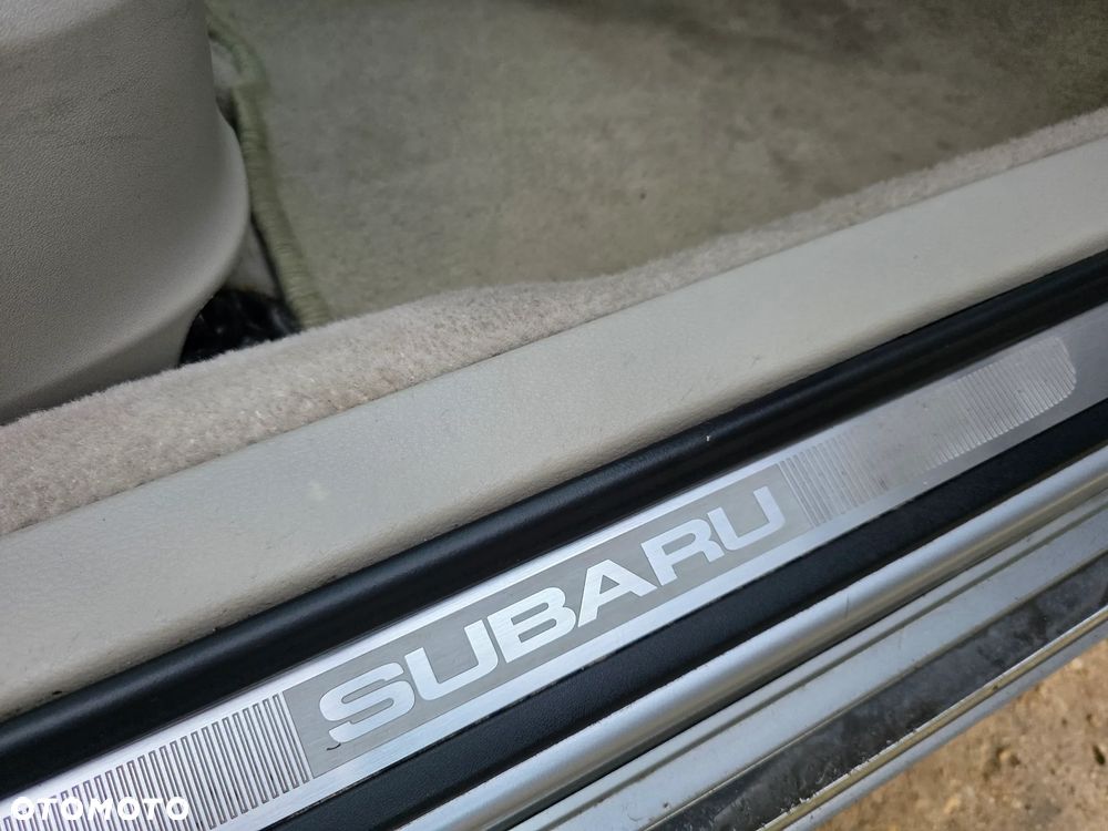 Subaru Legacy - 30
