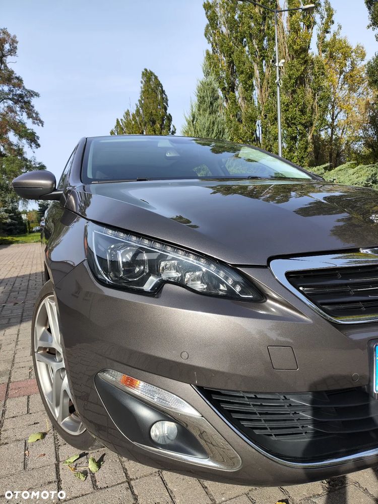Peugeot 308 1.6 THP Allure - 2