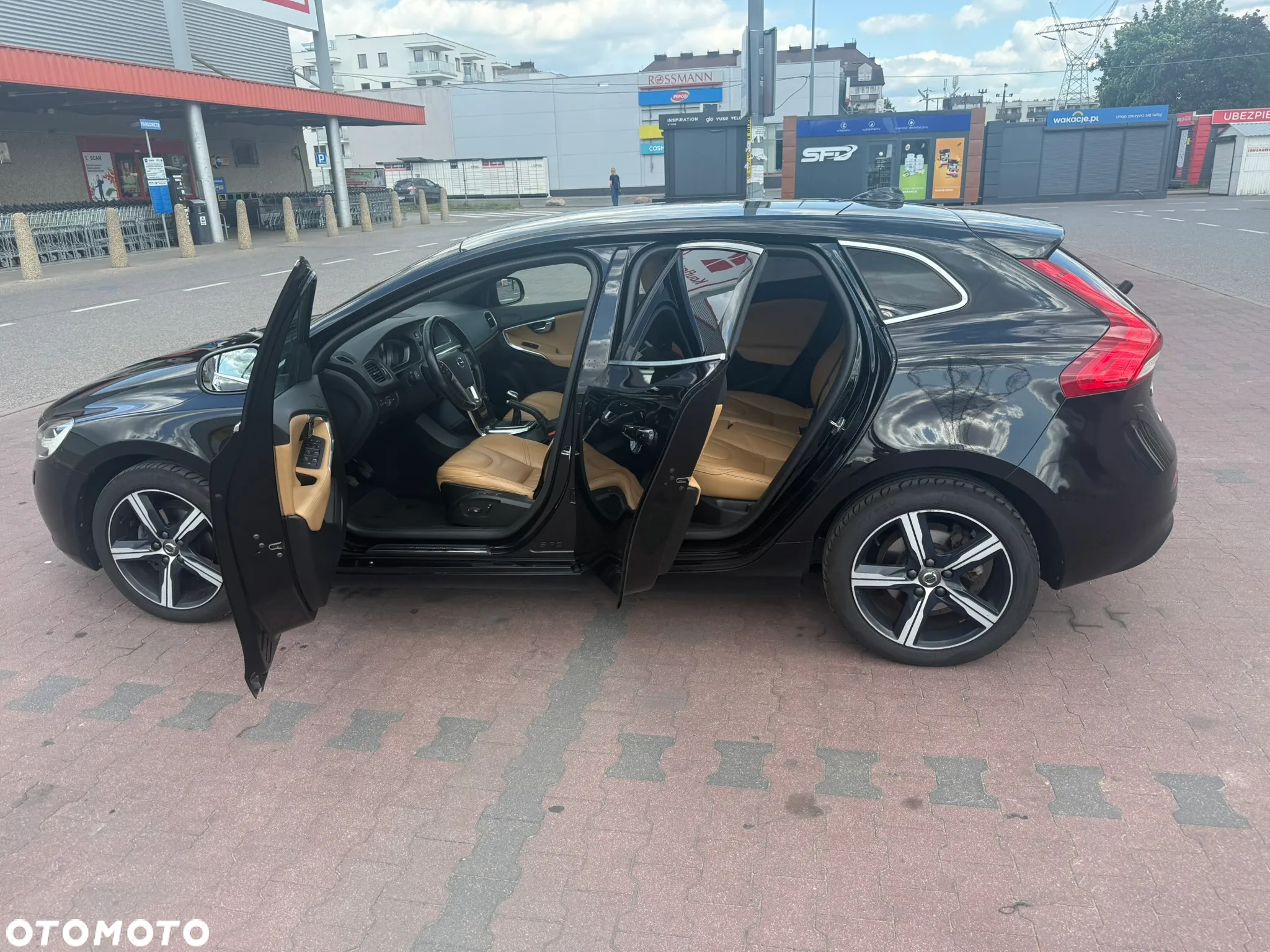Volvo V40 D2 Inscription - 18