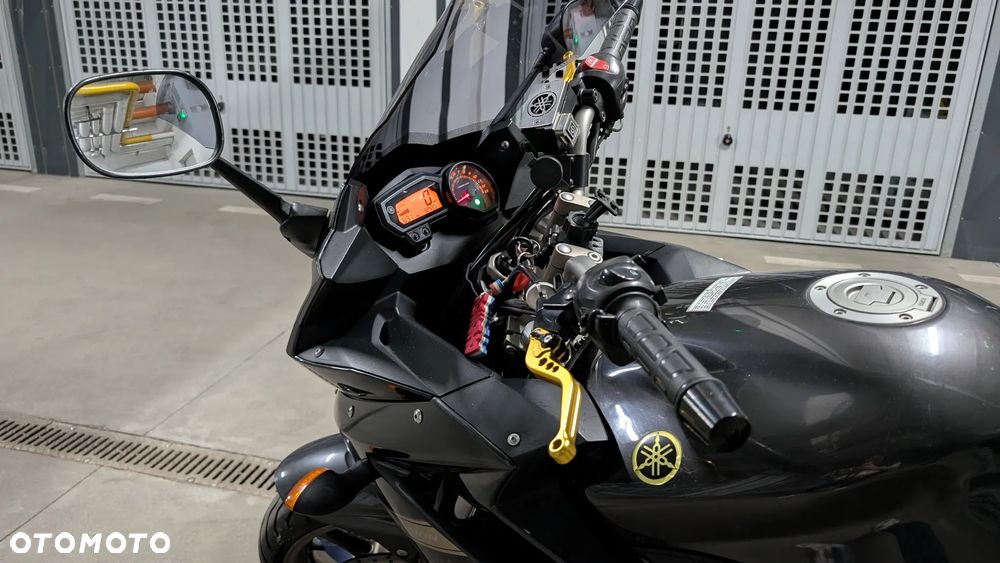 Yamaha XJ - 8