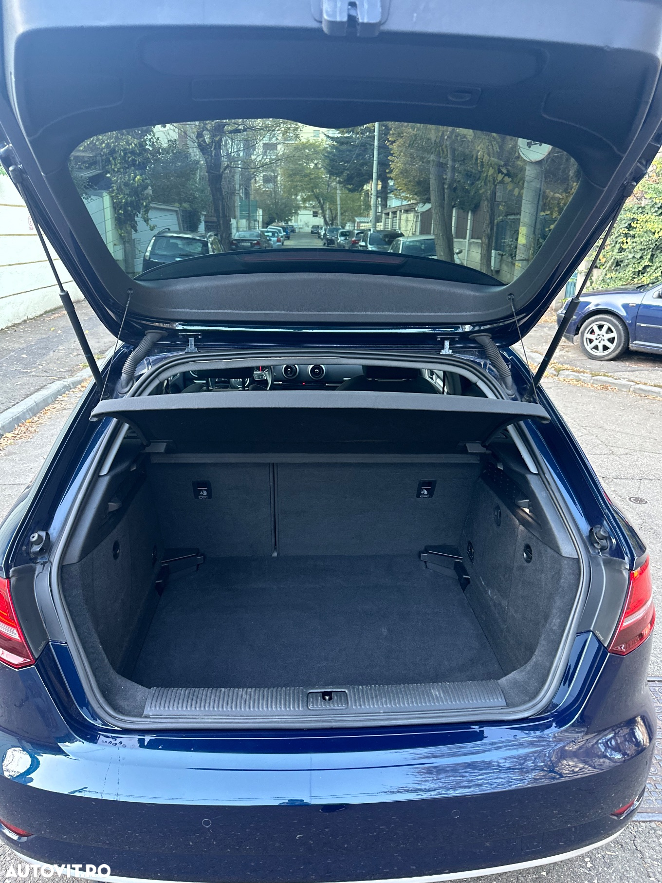 Audi A3 1.6 TDI Sportback S tronic design - 12