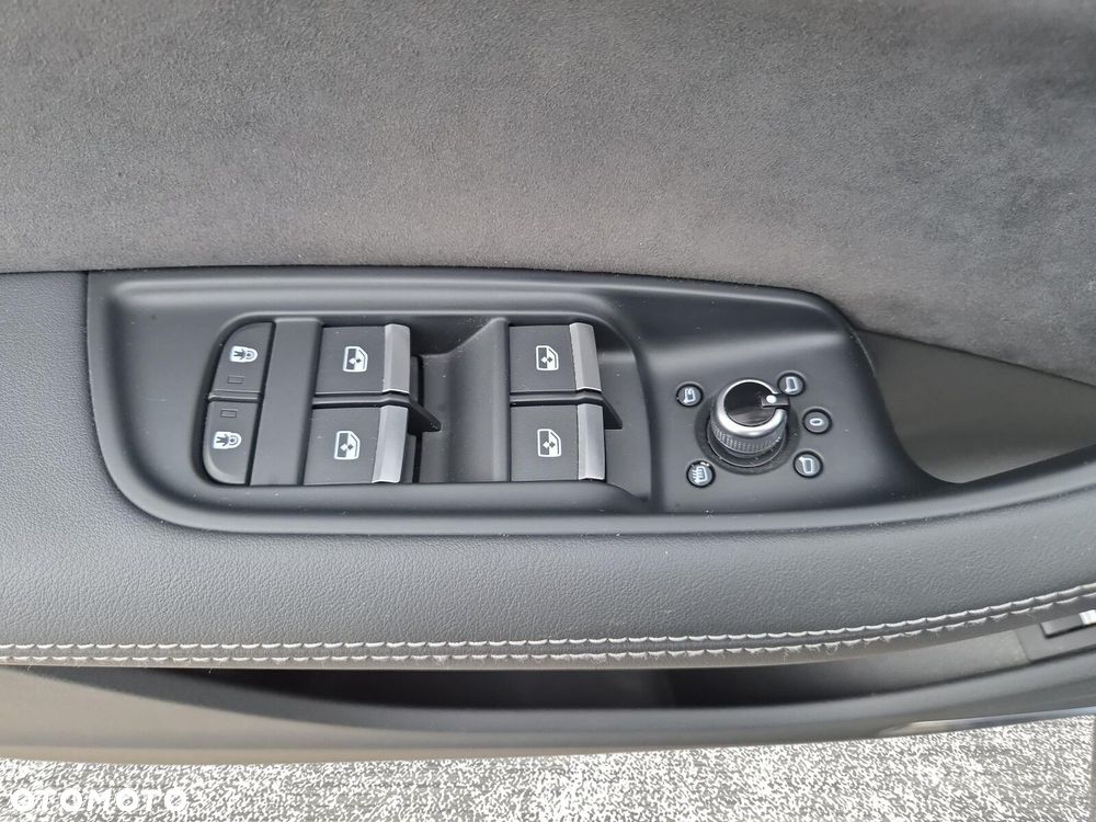 Audi SQ7 - 14