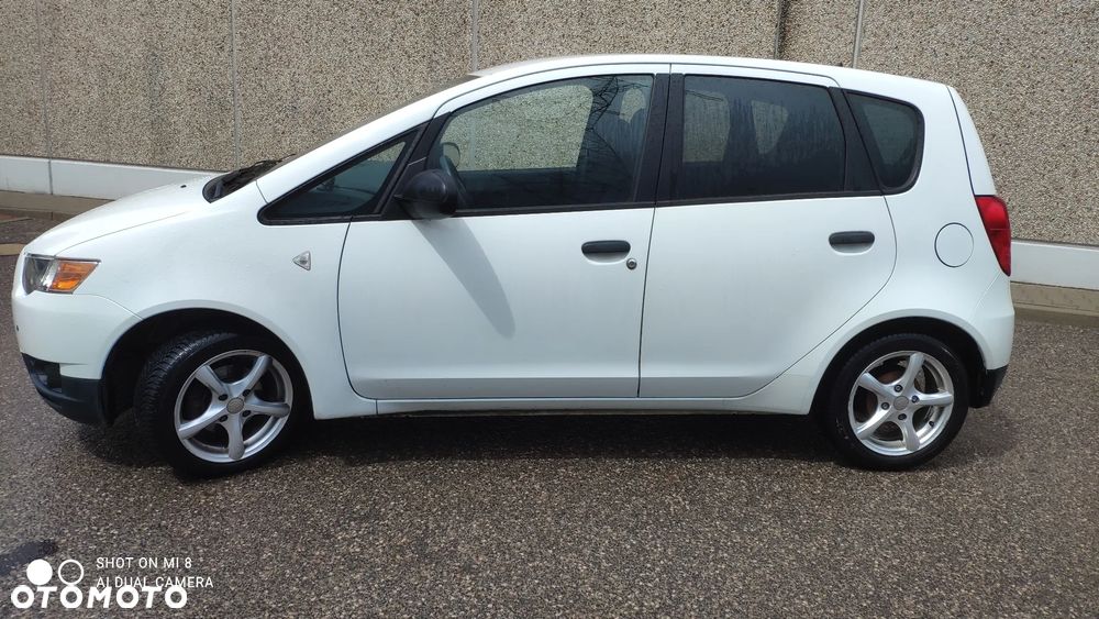 Mitsubishi Colt 1.3 Inform - 5