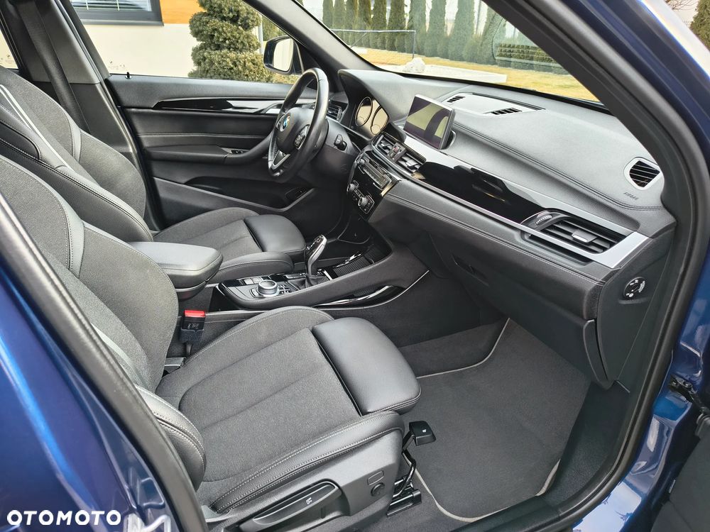 BMW X1 sDrive20i Sport - 10