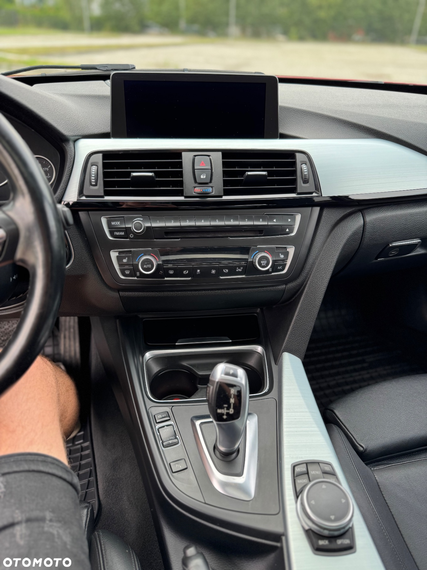 BMW Seria 3 335i xDrive M Sport - 11