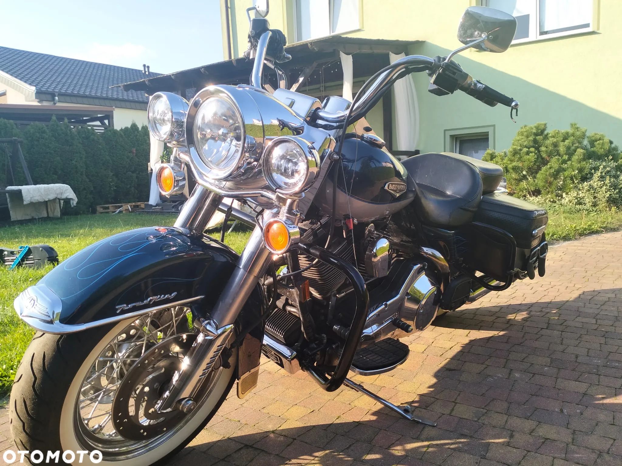 Harley-Davidson Touring Road King - 1