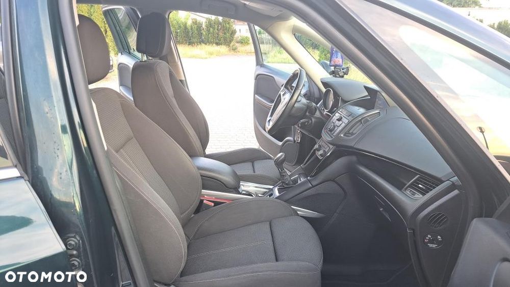 Opel Zafira - 19