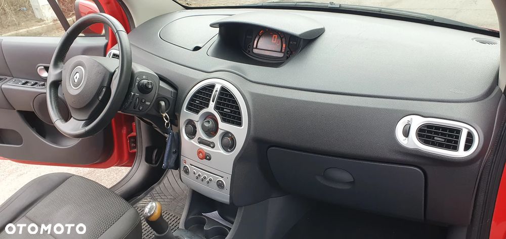 Renault Modus 1.2 16V Cite - 13