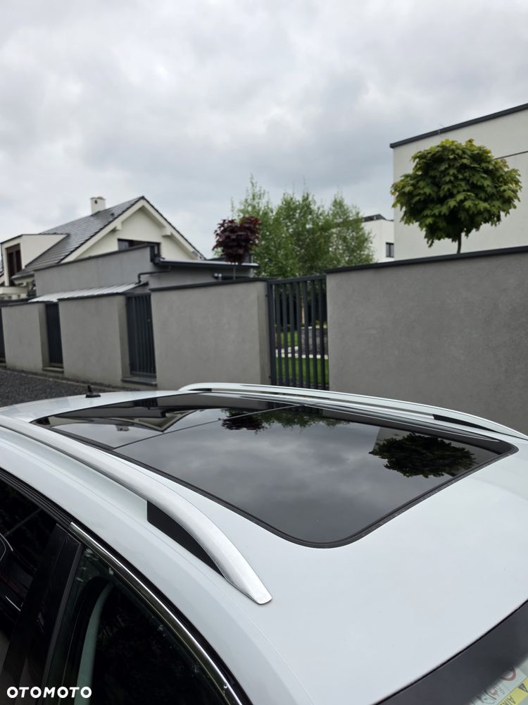 Skoda Superb 2.0 TDI Sportline - 17