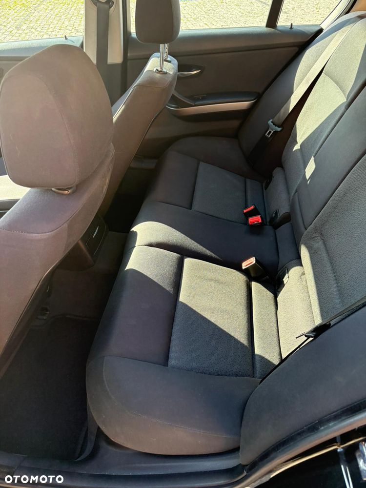 BMW Seria 3 - 10