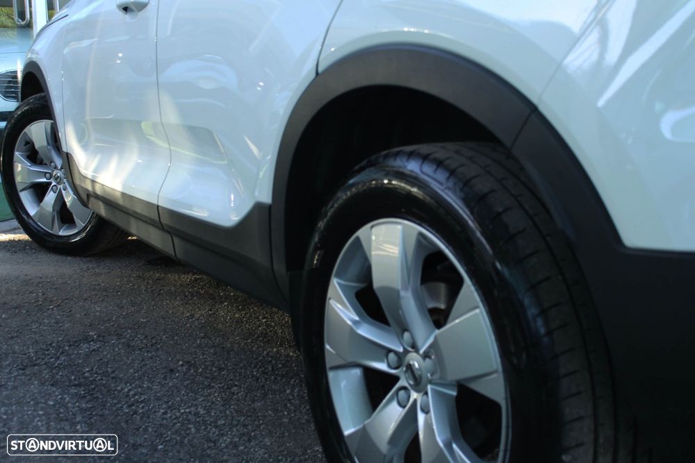 Volvo XC 40 1.5 T2 Momentum Core - 47