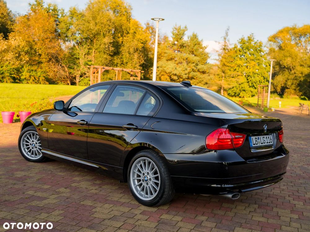 BMW Seria 3 318i - 19