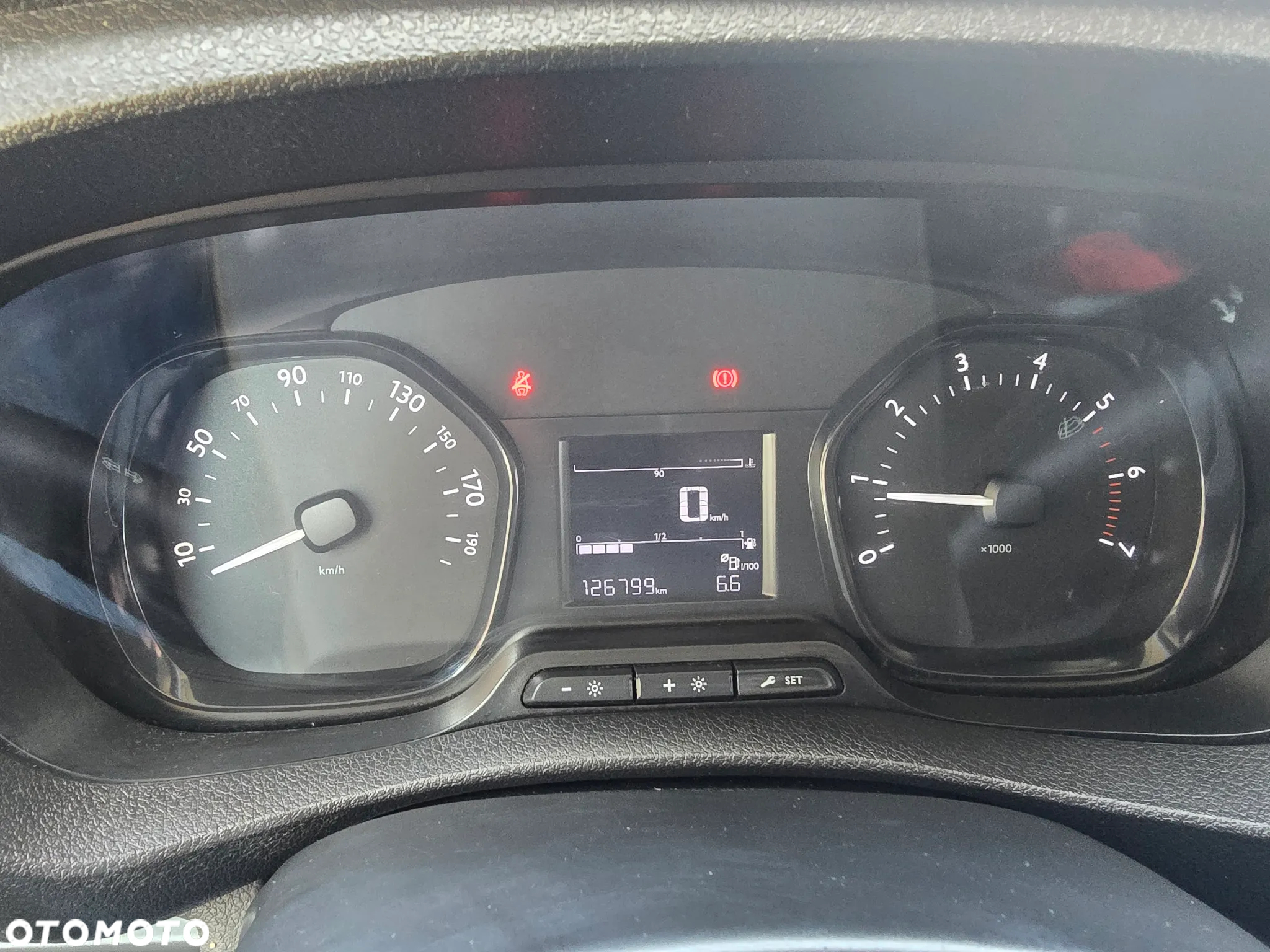 Toyota proace - 3