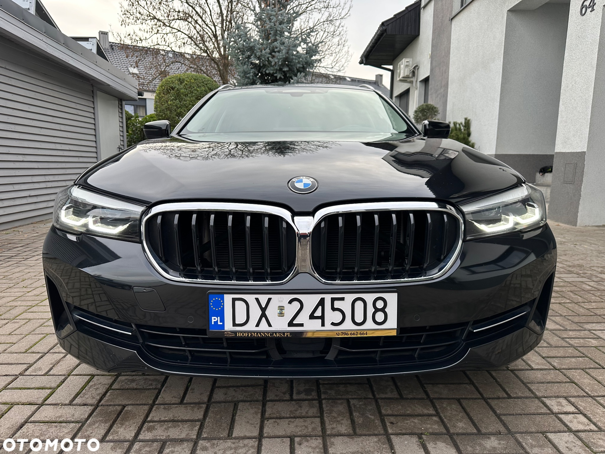 BMW Seria 5 520d xDrive Touring - 11