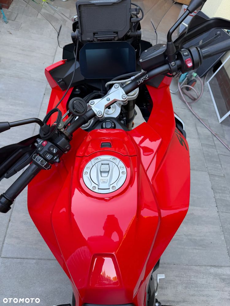 BMW XR - 13