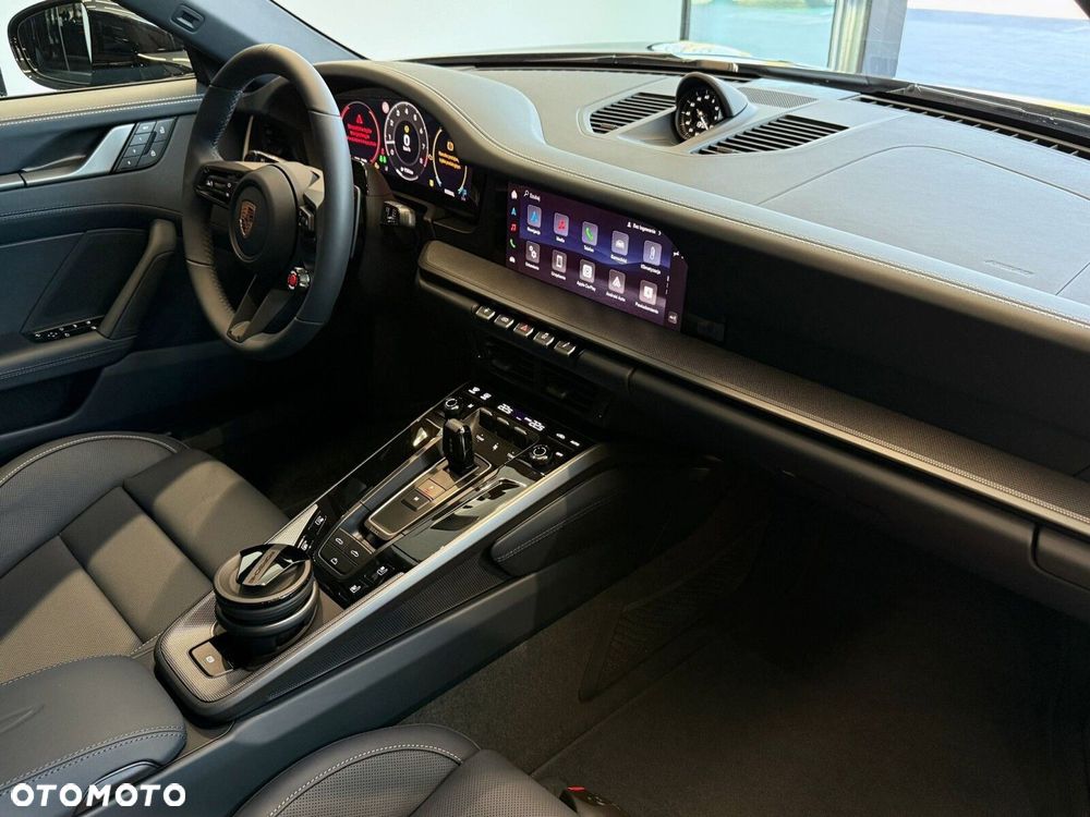 Porsche 911 - 22