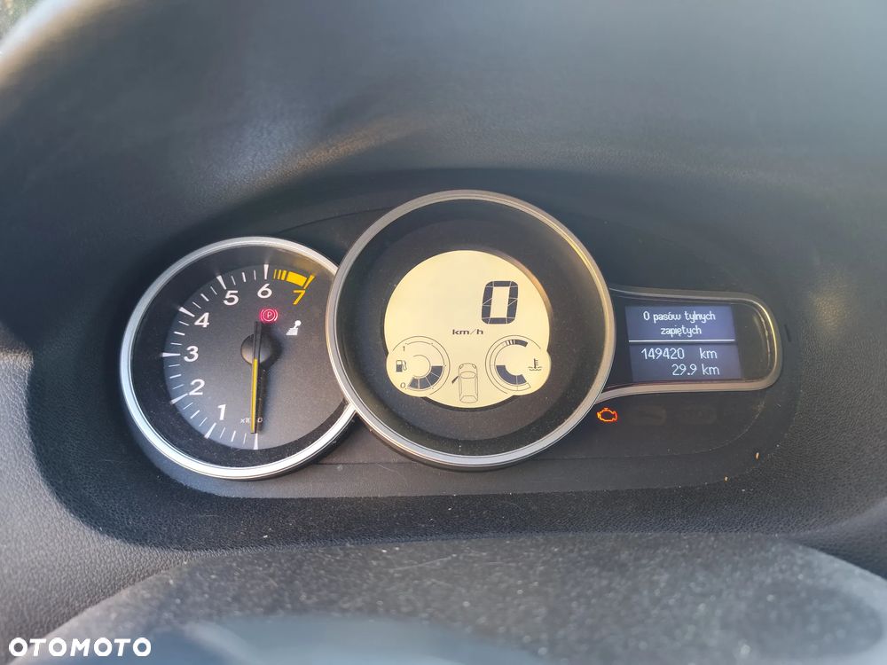 Renault Megane 1.6 16V 100 Authentique - 6