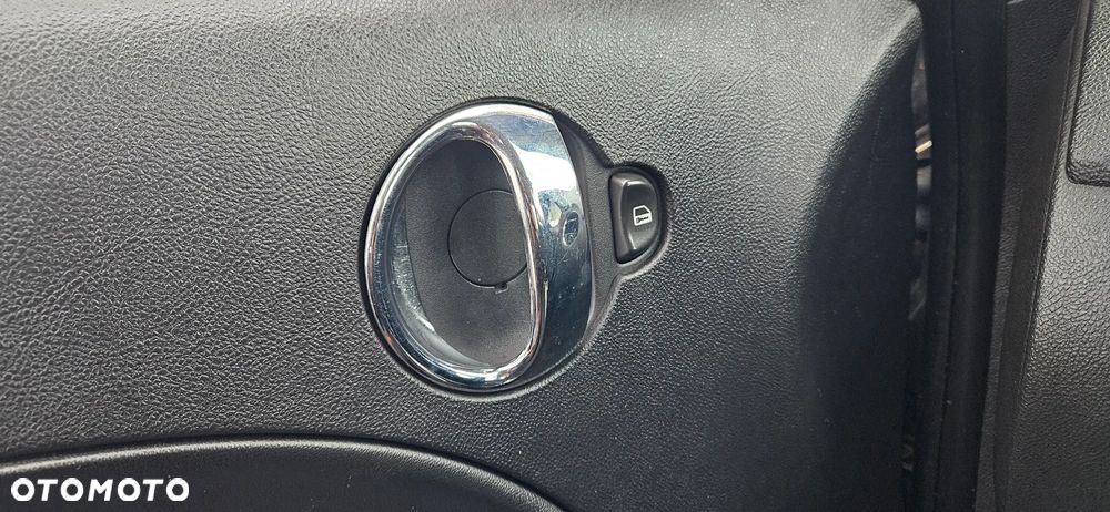 Klamka lewa prawa wewnętrzna przednia tylna chrom Chevrolet HHR 2008r Europa - 1