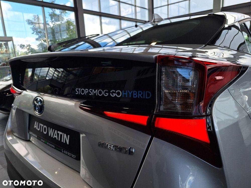 Toyota Prius 1.8 Hybrid Comfort - 8