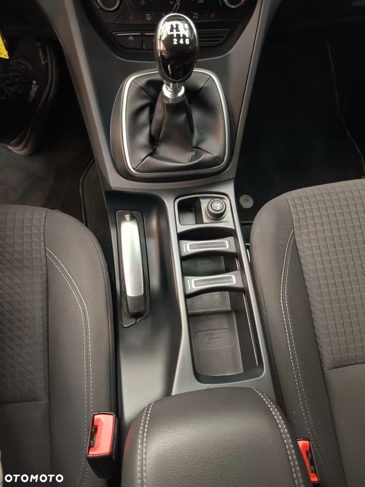 Ford C-MAX - 22
