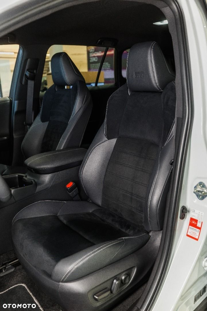 Toyota RAV4 - 10