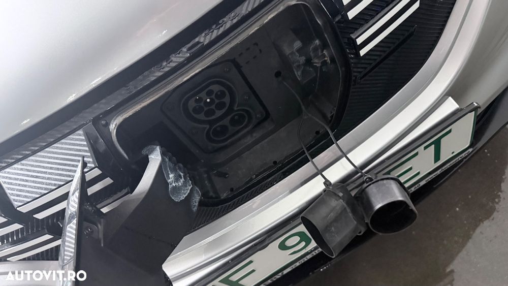 Dacia Spring Essential - 5