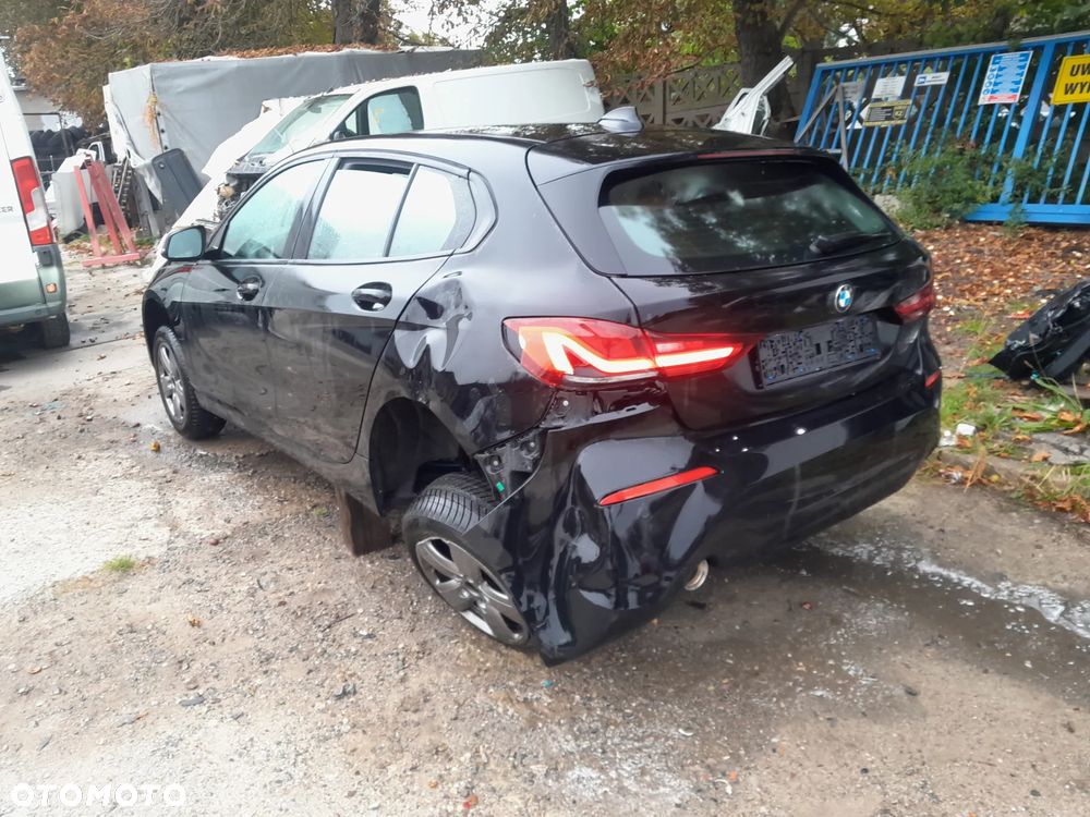BMW Seria 1 118i Luxury Line - 4