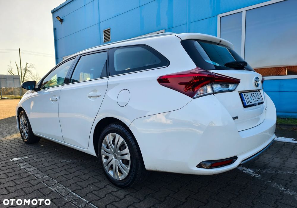 Toyota Auris 1.2 Turbo Edition-S - 4