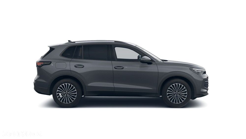 Volkswagen Tiguan - 4