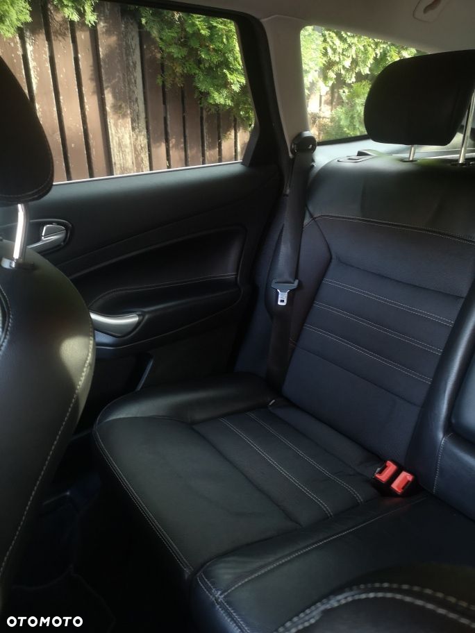 Ford Mondeo 2.0 TDCi Titanium S - 18